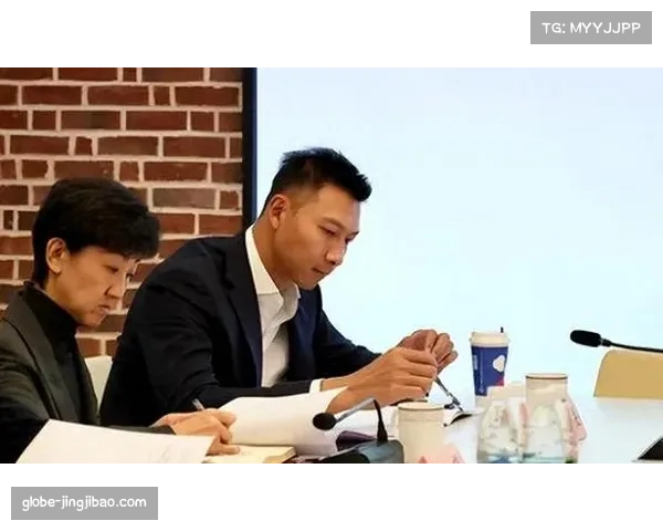 姚明出席男篮退役球员就业指导计划启动仪式助力职业转型 姚明出席男篮退役球员就业指导计划启动仪式助力职业转型